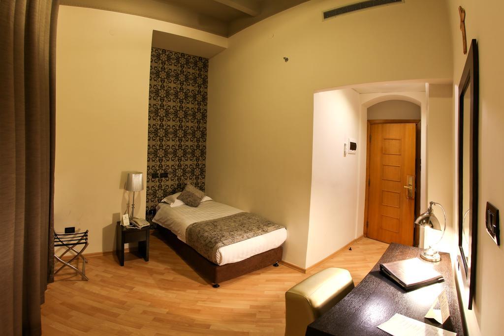 Notre Dame Center Hotel Йерусалим Екстериор снимка